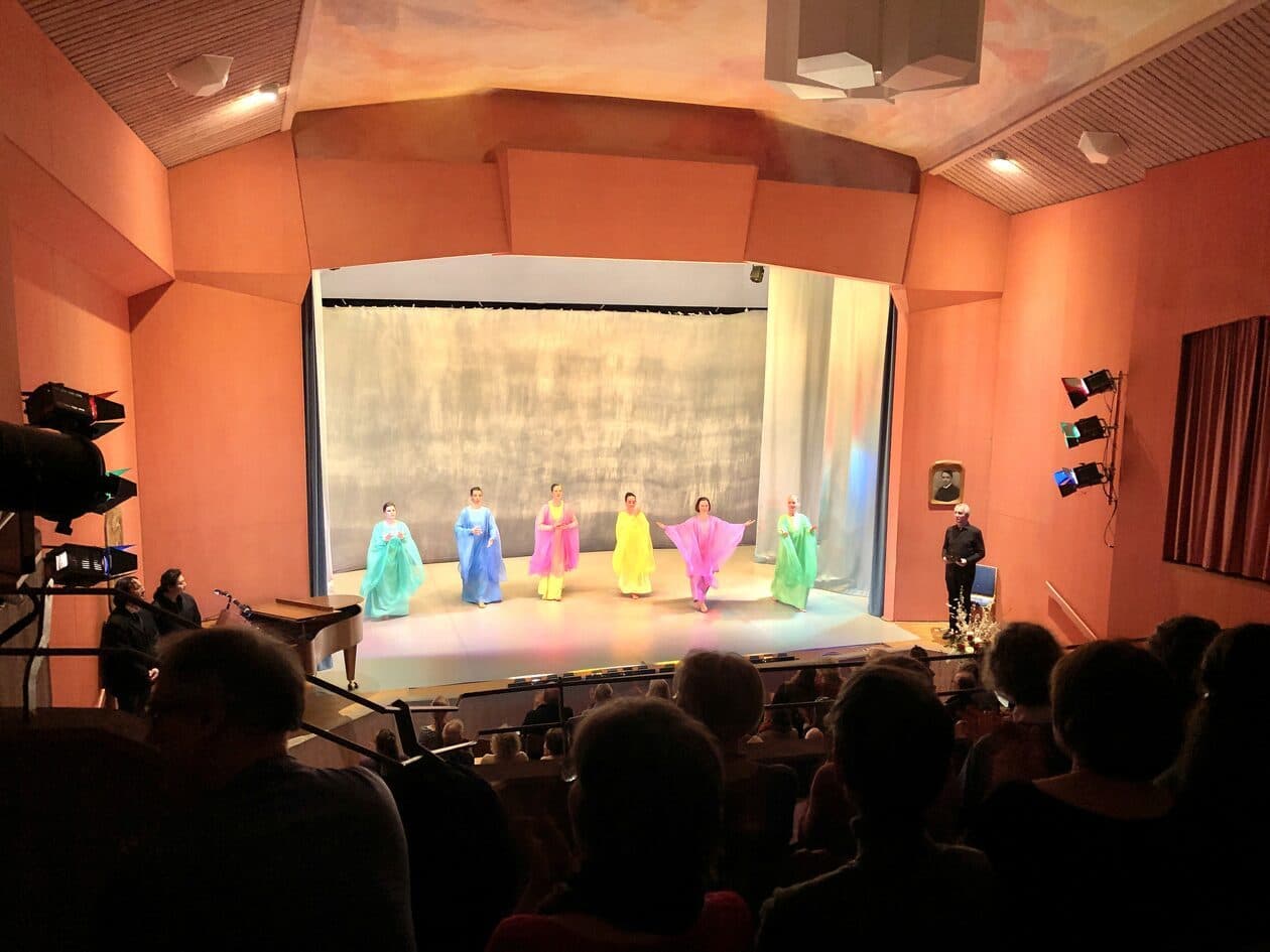 Eurythmist/Eurythmistin – Arbeitsumfeld