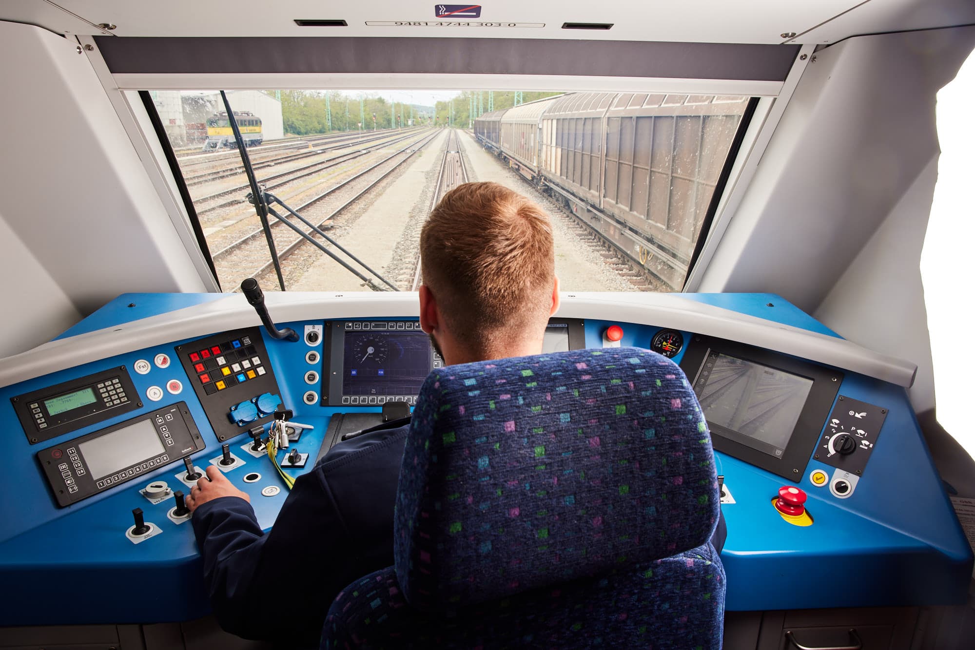 Eisenbahner im Betriebsdienst Lokführer und Transport/Eisenbahnerin im Betriebsdienst Lokführerin und Transport – Arbeitsumfeld