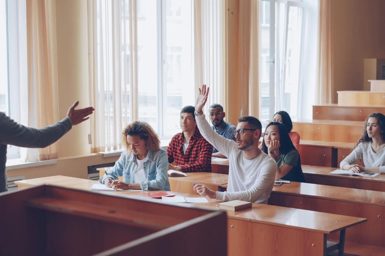 Prorektor/Vizepräsident / Prorektorin/Vizepräsidentin – Arbeitsumfeld