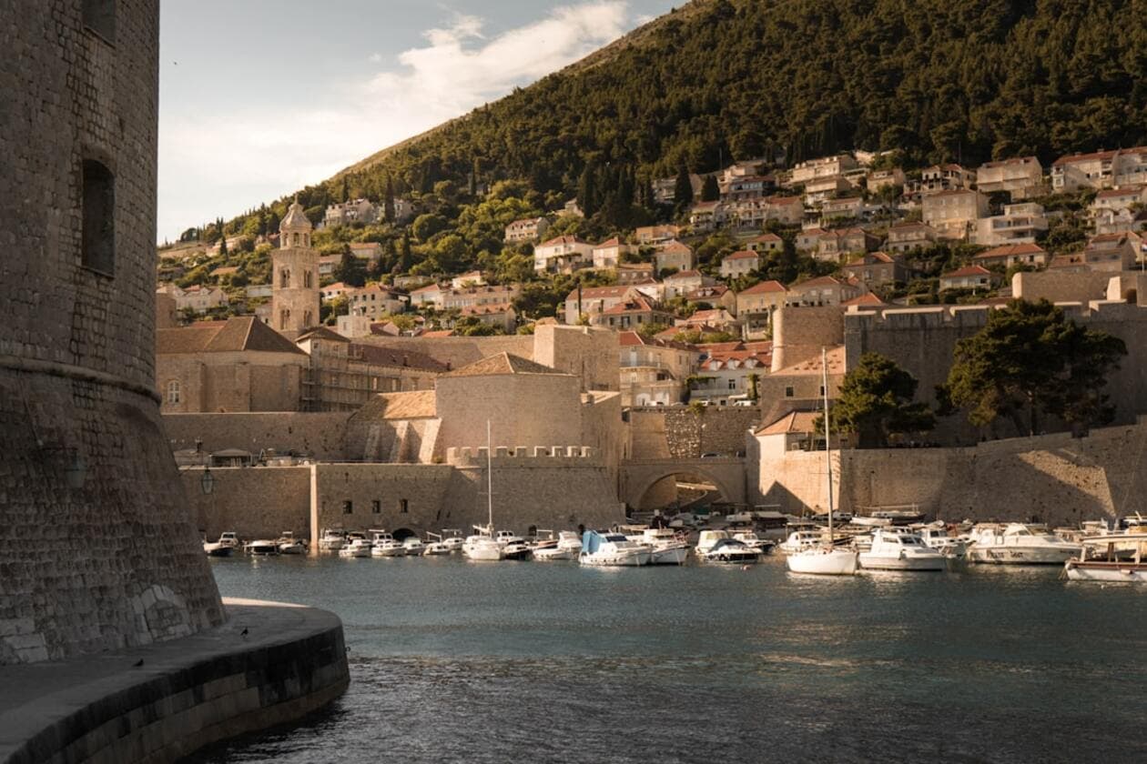 Slawist/Slawistin für Südslawistik – Arbeitsumfeld